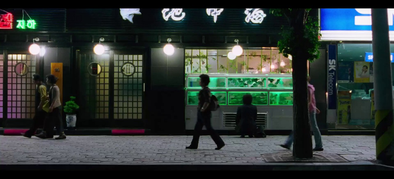 Oldboy (2013) AMZN.WEB-DL Hindi + Kor 1080p AVC DDP 5.1 ESub B4uHD.mkv.0000